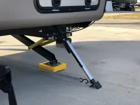 28012 Big Bull Hitches Rv Stabilizers The Wedge