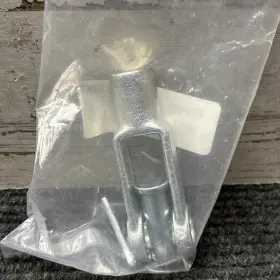 B27086a38zkt Buyers Products Company B27086a38zy 1/2 Inch Clevis With Pin And Cotter