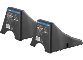 22800 Curt Manufacturing Pair Wheel Chocks - Wheels Up To 17 Inch Wide