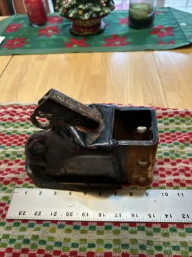 17550 Dico 2 5/16 Inch Ball Hitch No. 4 Surge Brake Assembly Bolt On Used