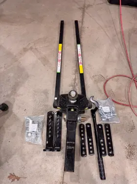 90-00-0600 Equal-i-zer Weight Distribution Hitch 6000lb Trailer And 600lb Tounge