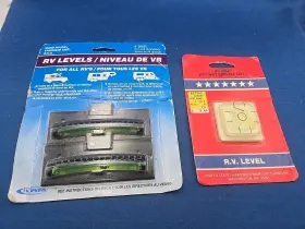 08525 Hopkins Manufacturing 2 Graduated Rv Levels Plus One 5 Way Surface Level