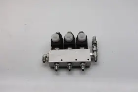 3000973020 Lci / Hydac 3000973020/14 Lippert Level Up Triple Block Hydraulic Valves 3000973 20/14 138417 Coil