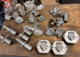 11-702e Pollak Lot Of 7 Way And Single Round Semi Truck Trailer Side Plug Connectors