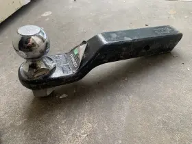 21330 Reese Towpower Forged 16000lb Class Iii-v 2 Inch Drop 1 1/4 Hole Trailer Hitch With 5/16 Ball
