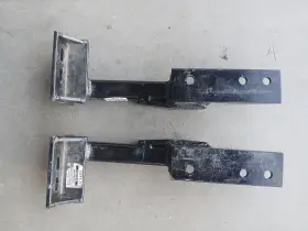 1411-1 Roadmaster Base Plates - Fixed Arms 93-98 Jeep Grand Cherokee/wagoneer