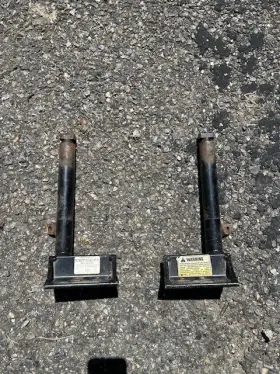521190-1 Roadmaster Baseplate Arms For 2009-13 Honda Fit