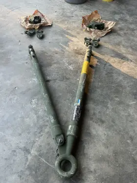 4910-01-365-9304 Us Army Military Truck Tow Bar With Adapters And Chain Clamps Part#