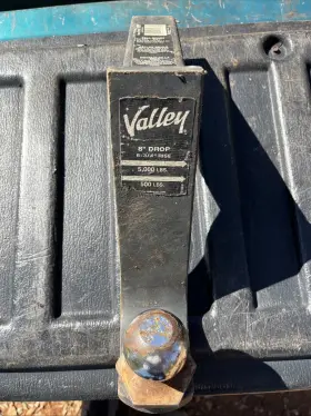 75150 Valley Used Ball Mount Receiver 8 Inch Drop 6 3/4 Rise With 2