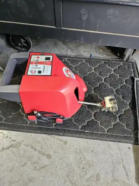 20506 Vantage Select 39504 Brake Buddy With Remote. Good Condition