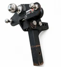Fabricante: Reese / Cequent Group (tri-ball Hitch Mount) Used. Price: $270.00.